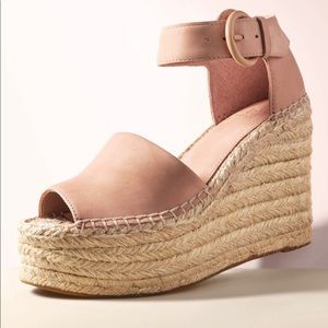 Marc Fisher Alissa espadrille platform wedges (size 7.5)
